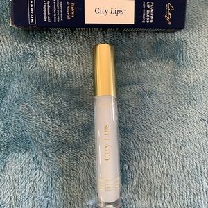 COPY - COPY - Lip plumper  by City Lips
